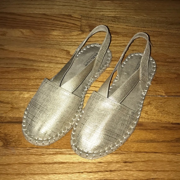 Kenneth Cole Reaction Shoes - NEW!! Kenneth Cole Reaction Espadrilles
